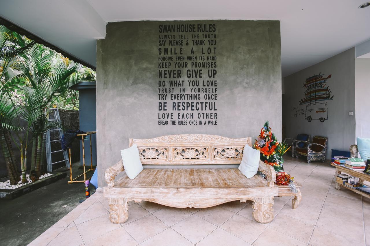 Отель Swan House Canggu Экстерьер фото