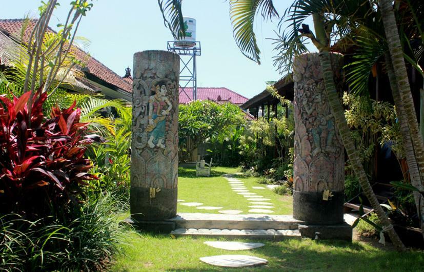 Отель Swan House Canggu Экстерьер фото